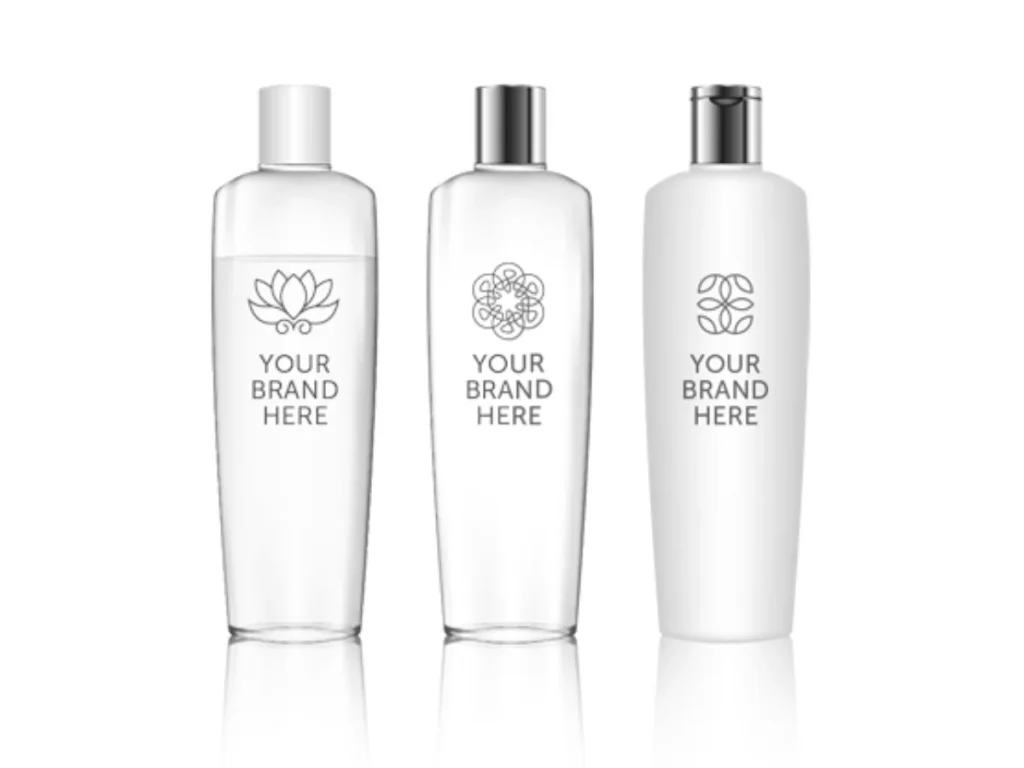 「Your Brand Here」と書かれた白いボディローションボトルが3本並んでいます。 - 2026年プライベートラベルヘアケア製品メーカートップ12 - Zicail 「Your Brand Here」と書かれた白いボディローションボトルが3本並んでいます。 - 2026年プライベートラベルヘアケア製品メーカートップ12 - Zicail