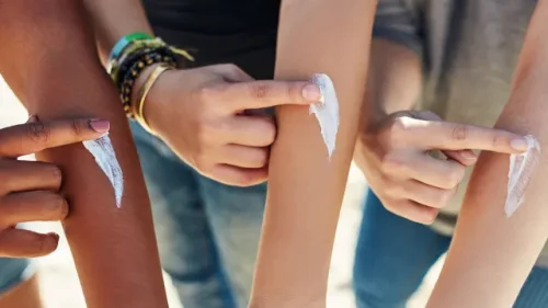 Apply sunscreen to all skin types - Sunscreen Stick vs. Spray: Key Differences & Use Cases 2026 - Zicail Apply sunscreen to all skin types - Sunscreen Stick vs. Spray: Key Differences & Use Cases 2026 - Zicail
