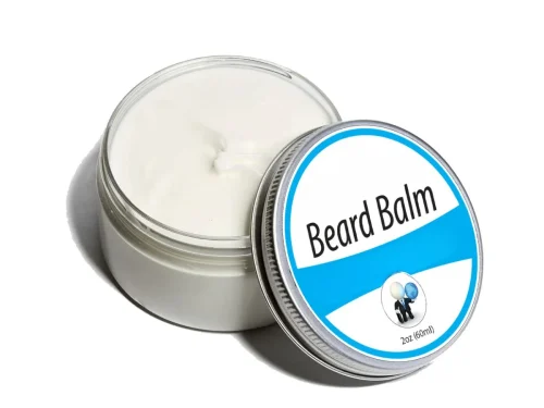 「Beard Balm 2oz 60mlwebp」とラベル付けされたクリーミーなひげバームの瓶 - ひげオイルとひげバーム：メリットと主な違い 2026 - Zicail