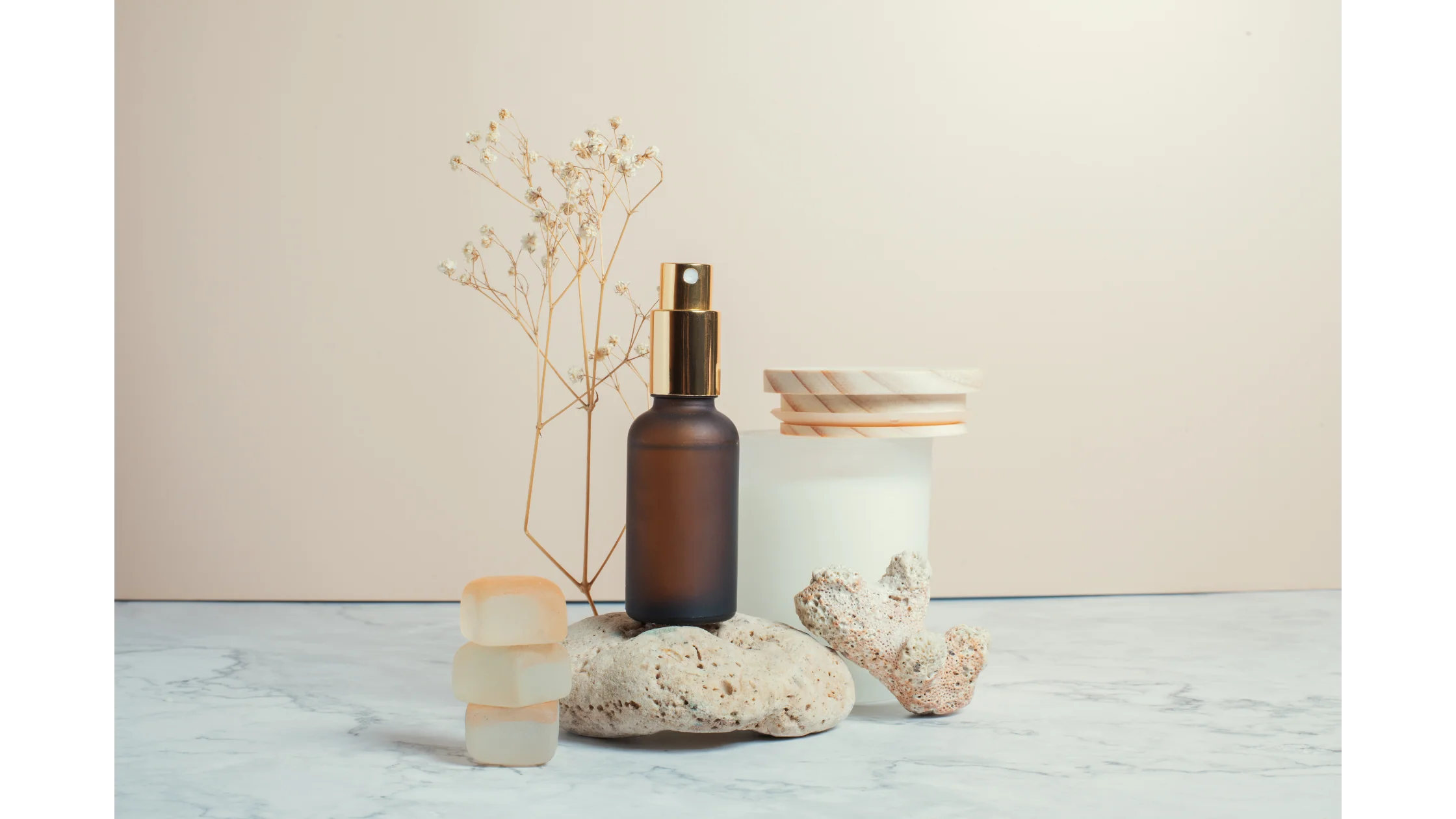 Licorice root based skincare products on a minimalist countertop - Licorice Root for Skin: Benefits, Uses & Safety 2026 - Zicail Licorice root based skincare products on a minimalist countertop - Licorice Root for Skin: Benefits, Uses & Safety 2026 - Zicail
