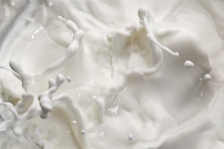 Fresh splash of goat milk for skin hydration and softness - Functional Ingredients for Sensitive Skin Care 2026 - Zicail Fresh splash of goat milk for skin hydration and softness - Functional Ingredients for Sensitive Skin Care 2026 - Zicail