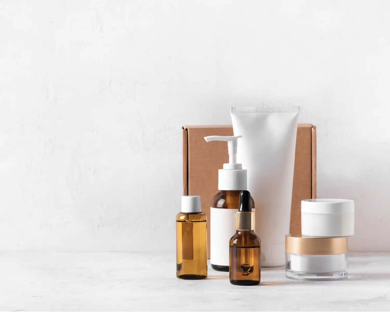 White label skincare bottles in kraft box - How to Choose Skincare Packaging for Your Product Line 2026 - Zicail